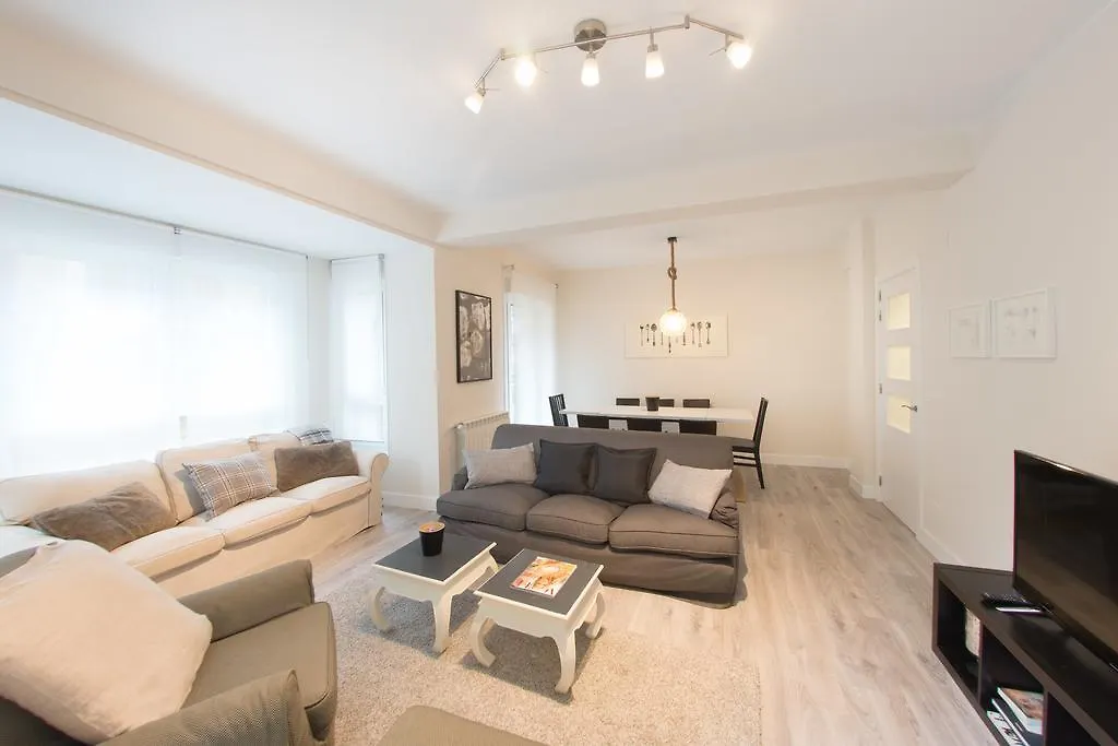 Santa Barbara Terrace - Ib Apartments San Sebastián İspanya